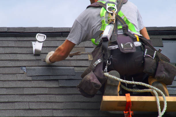 Quick and Trustworthy Emergency Roof Repair Services in West Van Lear, KY